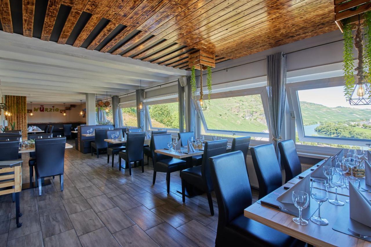 Hotel Restaurant Wuerzig In Ürzig Exterior foto